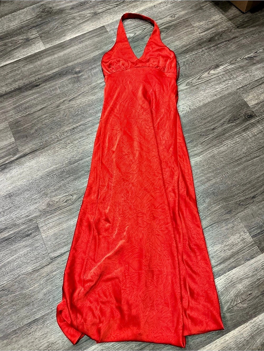 Sincerely Jules Red Halter Maxi Dress Size Medium NWT